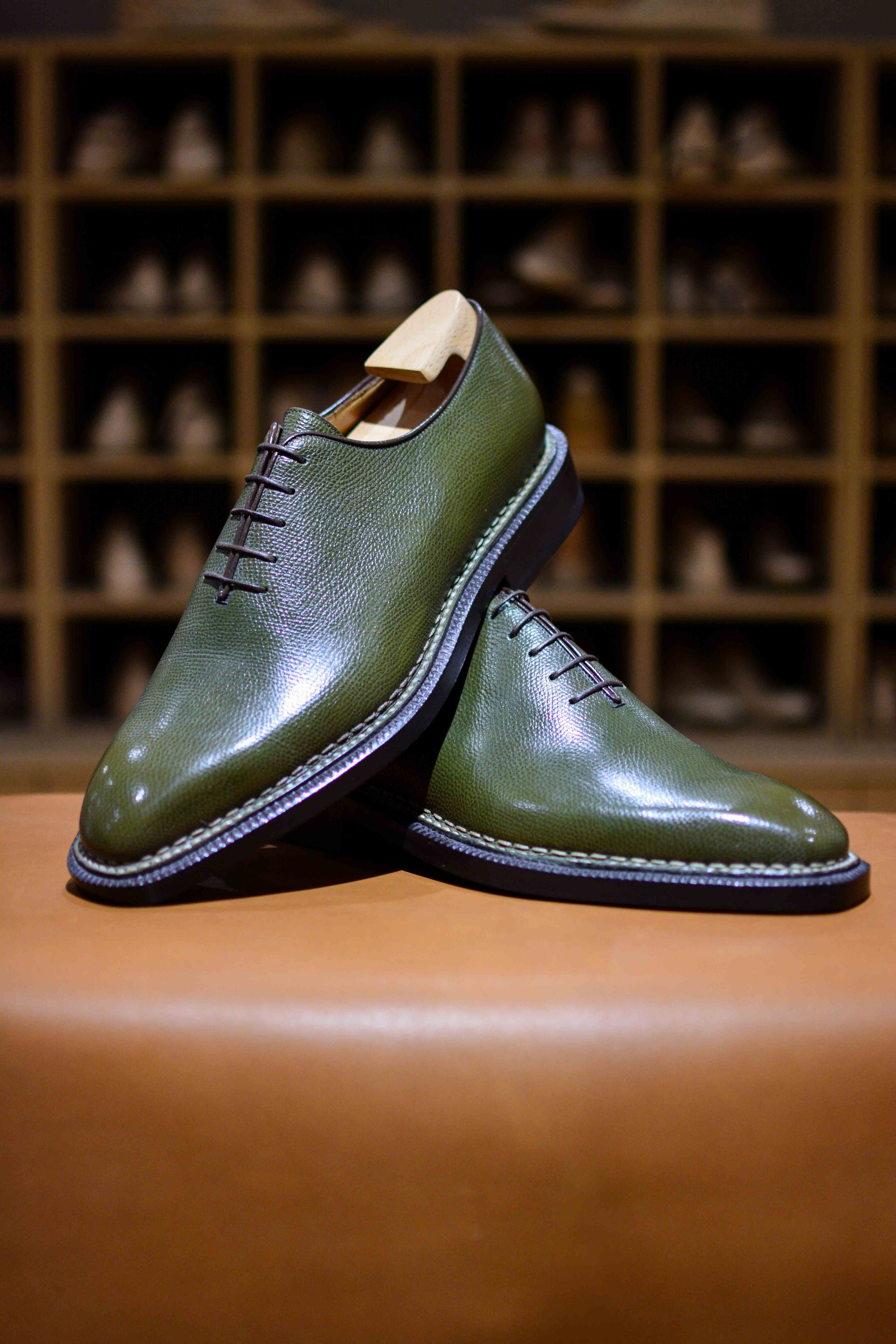 strapless open back dress Womens Green Leather Derby Shoes: LEXIKON 012 – Officine Creative