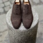 The Edward Oxford in brown suede