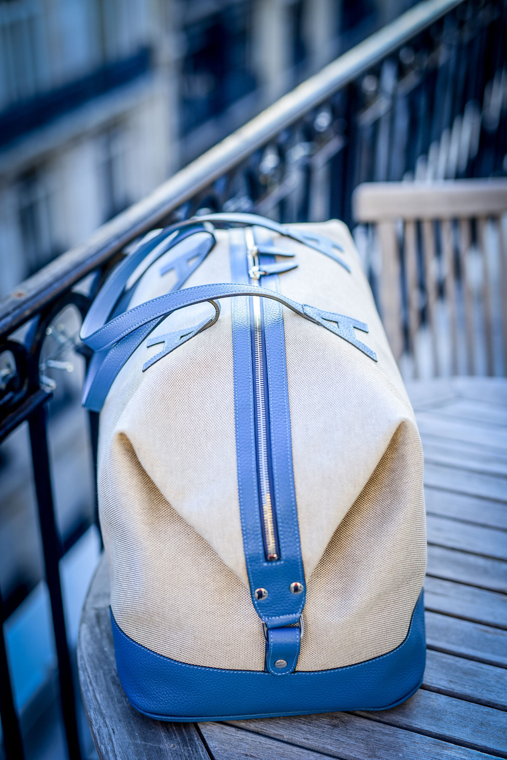 Borromee bag in blue taurillon - The canvas and leather travel